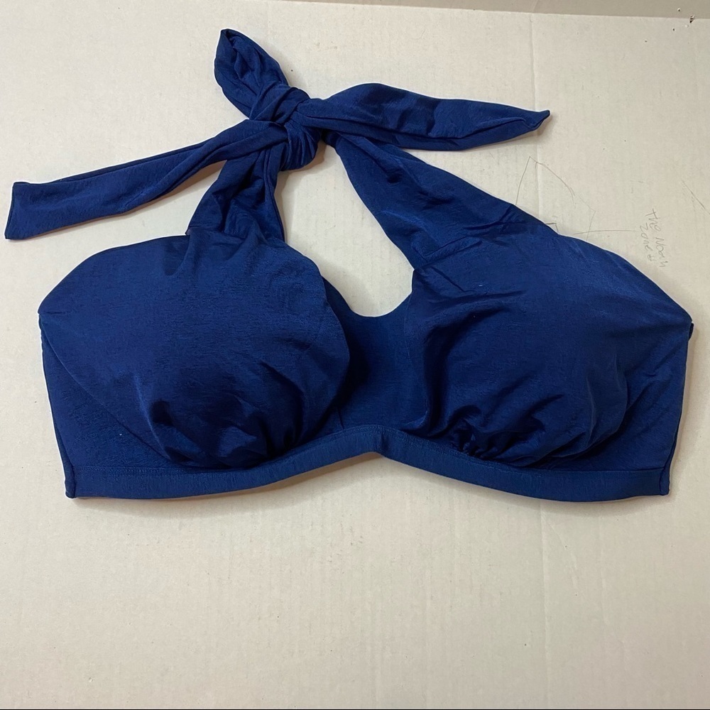 Athleta Halter Swimsuit Underwire Top Size: 40 B/C